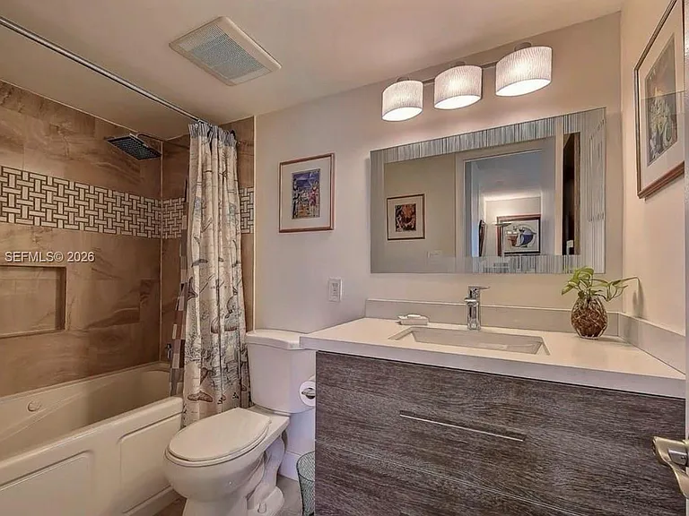 137 Golden Isles Dr #1006 — Photo 11