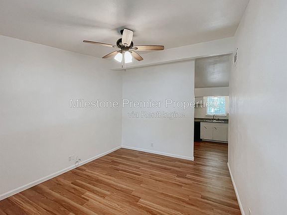 3rd image of 405 Knob Ln
