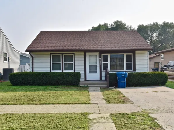 1219 E Dakota Ave, Pierre, SD 57501