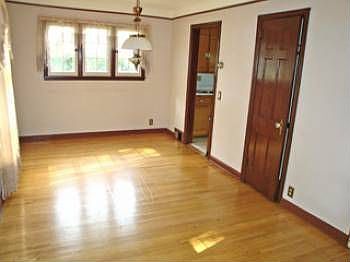 3rd image of 2329 Taft St NE