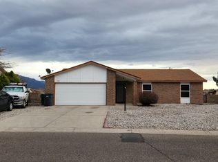 316 Asbury Rd NE, Rio Rancho, NM 87124