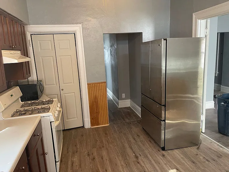 4440B Gibson Ave — Photo 3