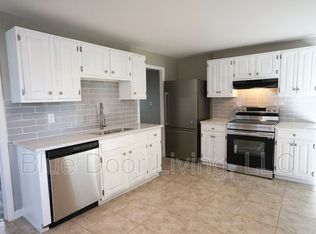 520 Beech St #1L, Manchester, NH 03104