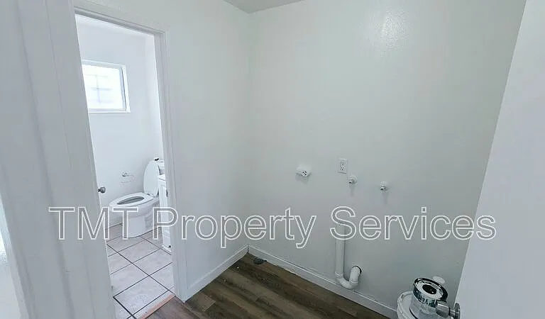 8611 Acapulco Way #1 — Photo 19