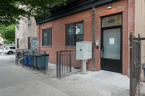 Rented by Brown Harris Stevens | media 12