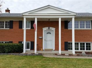 34555 Viceroy Dr, Sterling Heights, MI