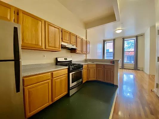 2nd image of 111 W 126th St APT 1A