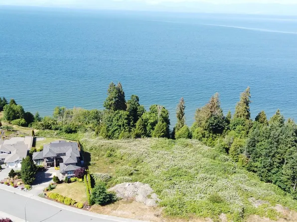 6069 Breonna Dr, Nanaimo, BC V9V 1G1