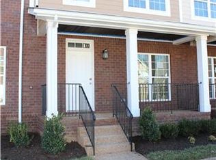 6715 Sunnywood Dr, Nashville, TN 37211