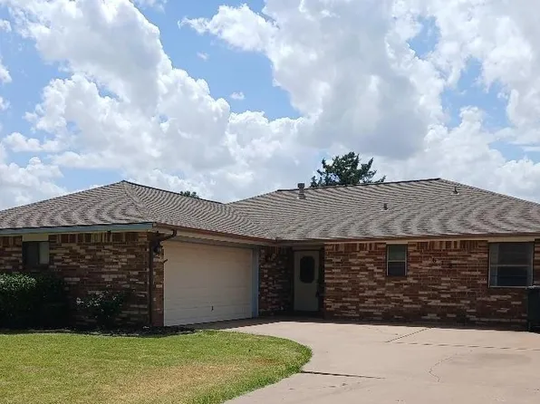618 Deer Run, Enid, OK 73703