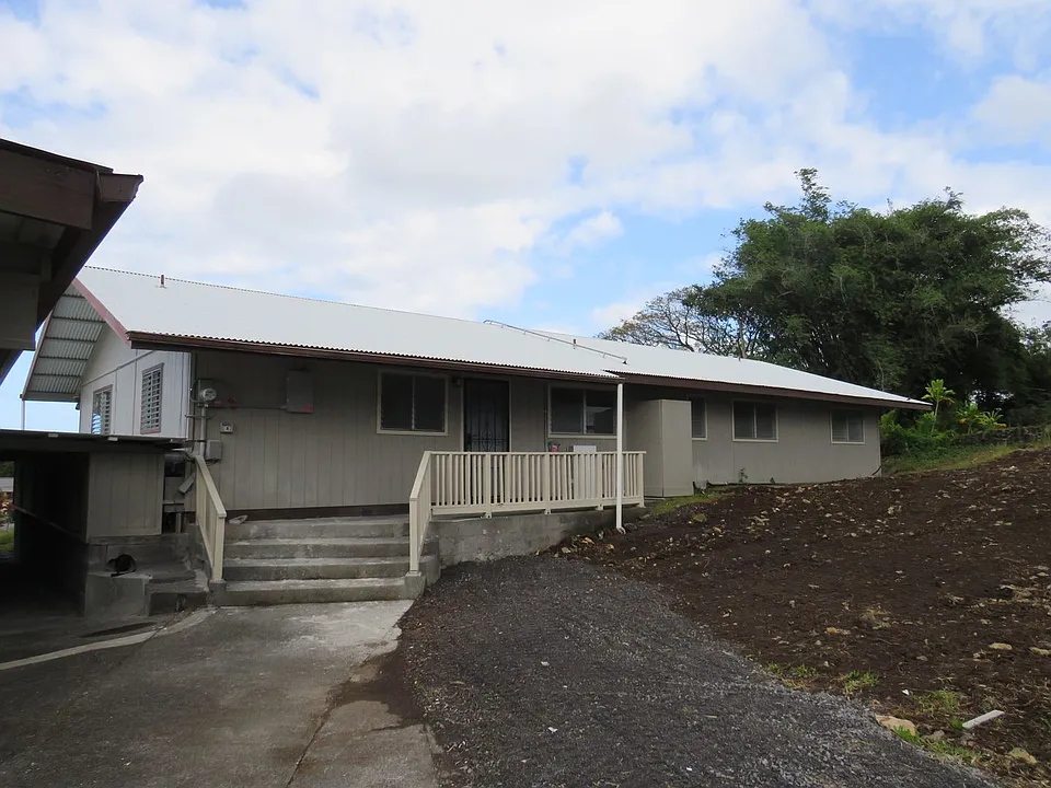 127A Kanoelani St