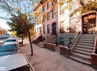 319 S 5th St, Brooklyn, NY 11211