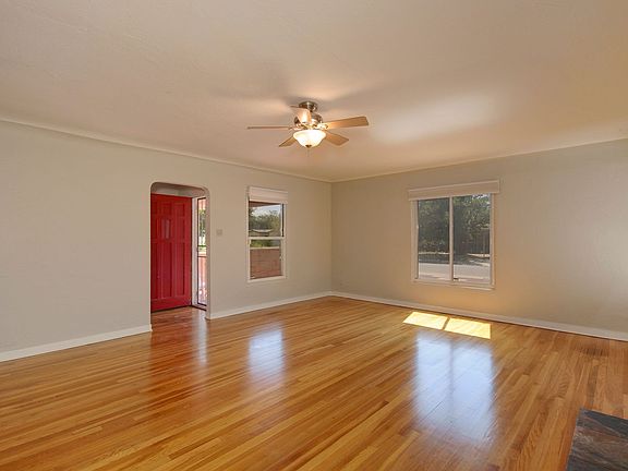 5th image of 3521 Smith Ave SE