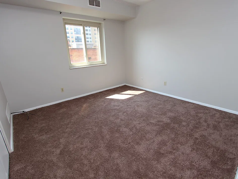 2-Bed/2-Bath