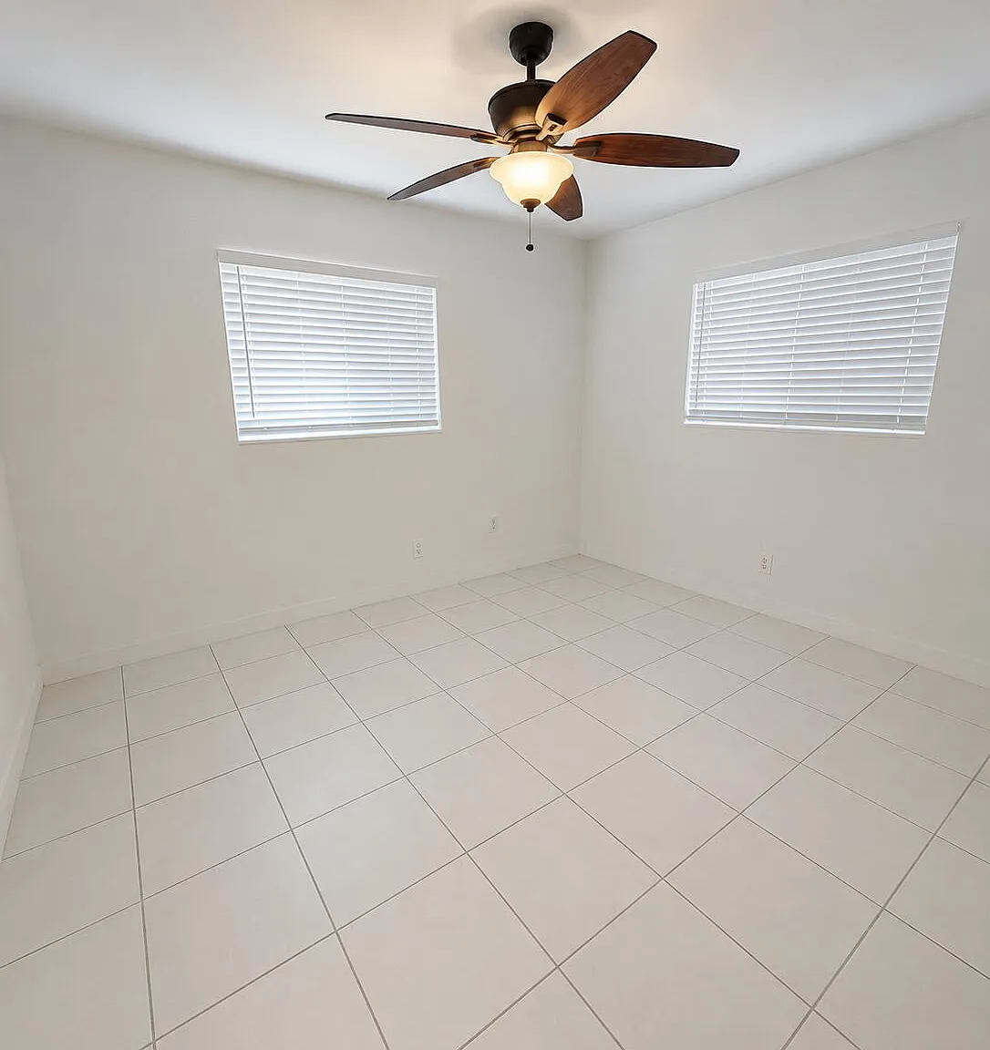 1 bed, 1.0 bath, 4529 sqft, $1,675 — Photo 4
