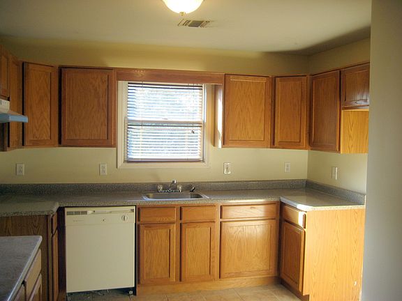 5th image of 376-378 14th Ave