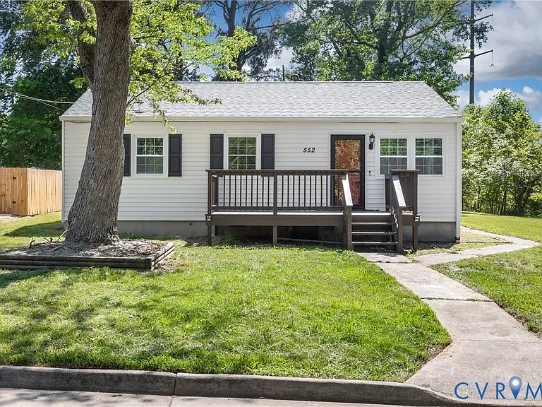 552 S 22nd Ave — Photo 1