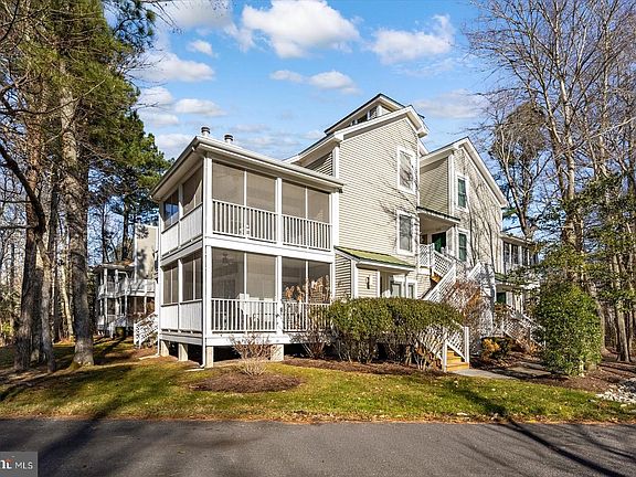 2nd image of 33574 Southwinds Ct #51007