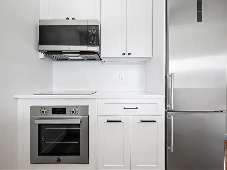 1950 Amsterdam Ave #1B — Photo 7