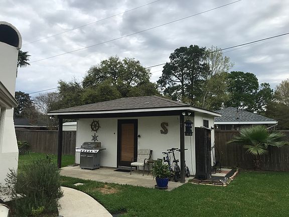 2nd image of 409 Claymore Dr