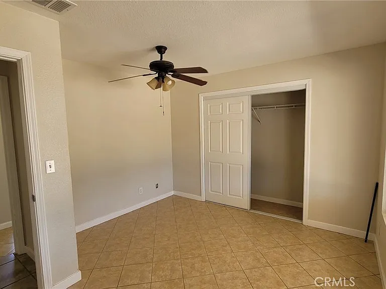 10799 Redwood Ave — Photo 3