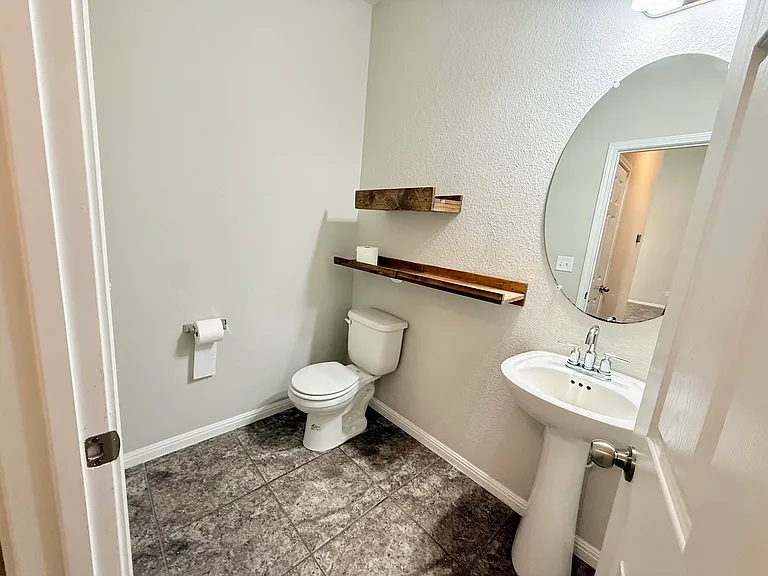 113 Rusk Bluff Ave — Photo 12