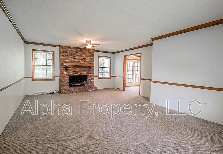 102 Ticonderoga Dr — Photo 6