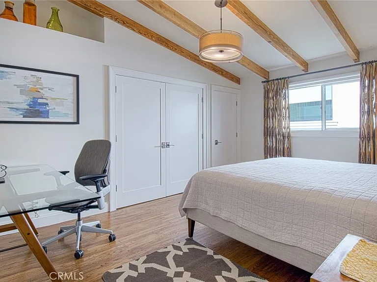 308 Poppy Ave — Photo 15