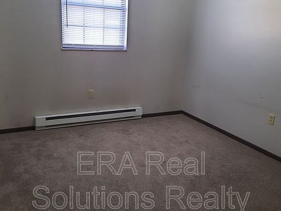 4th image of 445 Clark St #413-445-42