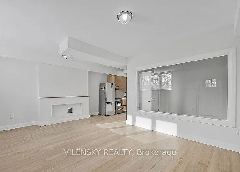 99 Sophia St W — Photo 8