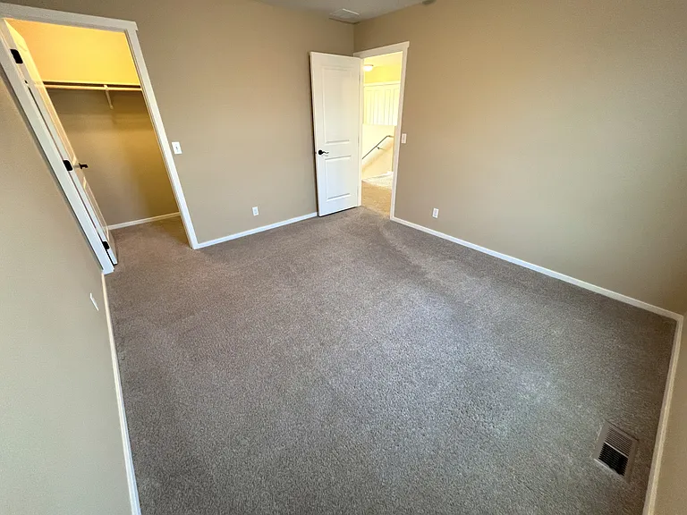 4605 W Magrath Dr — Photo 74