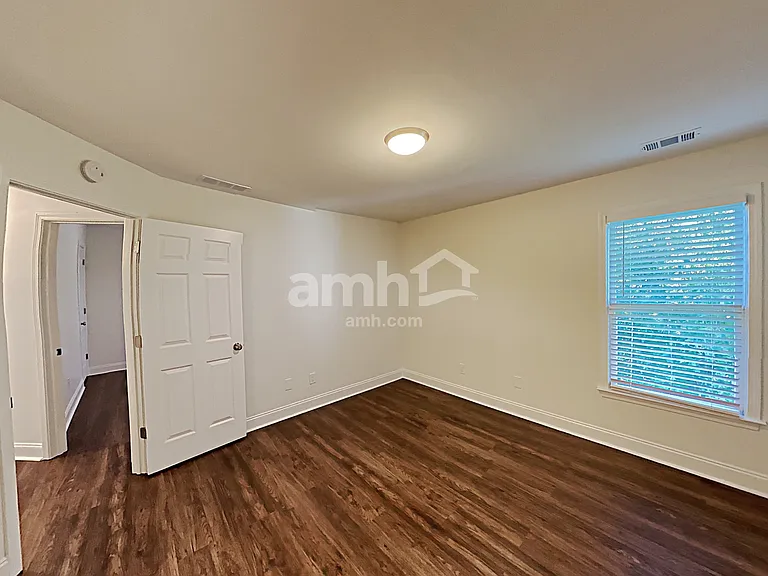 1753 Thomas Pointe Trce — Photo 18
