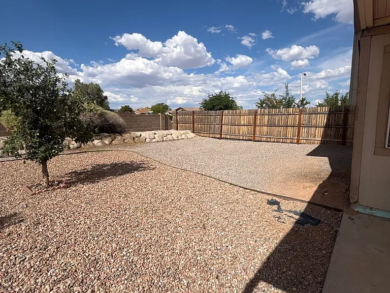 2341 Wheeler Peak Dr NE — Photo 24