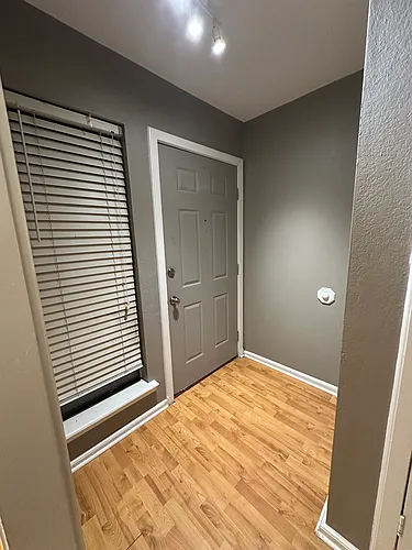 4345 Carter Creek Pkwy #6 Photo 1