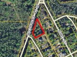 48 64th St, Yankeetown, FL 34498