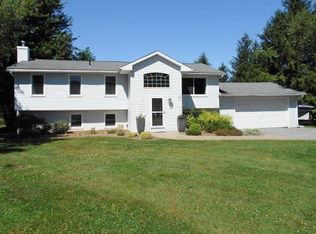 697 Wiler Rd, Hilton, NY 14468