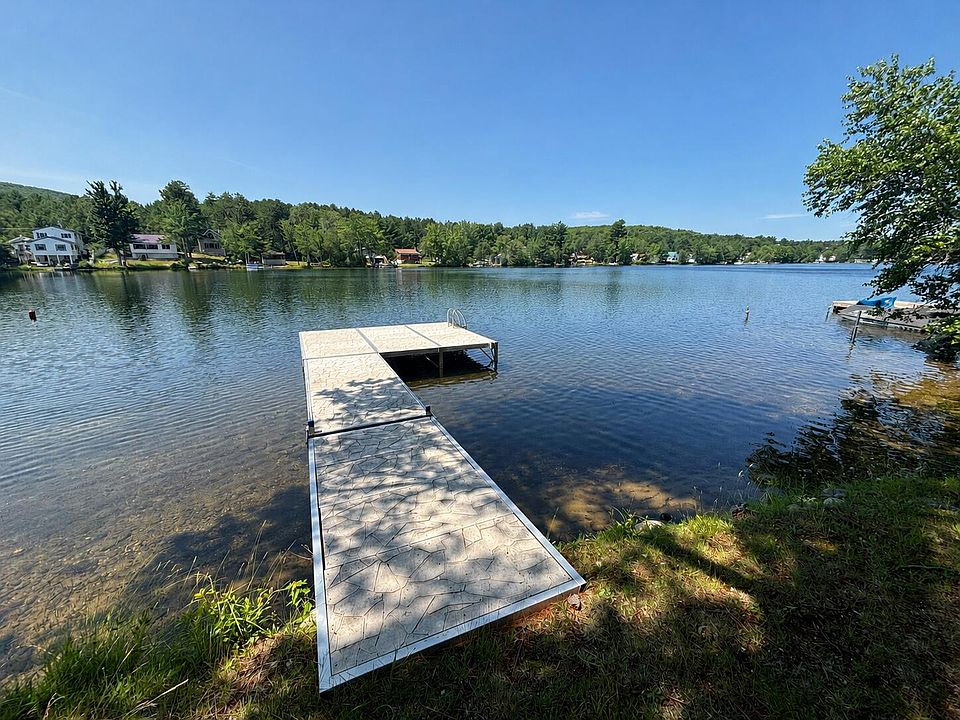 1st image of 34 Swan Circle