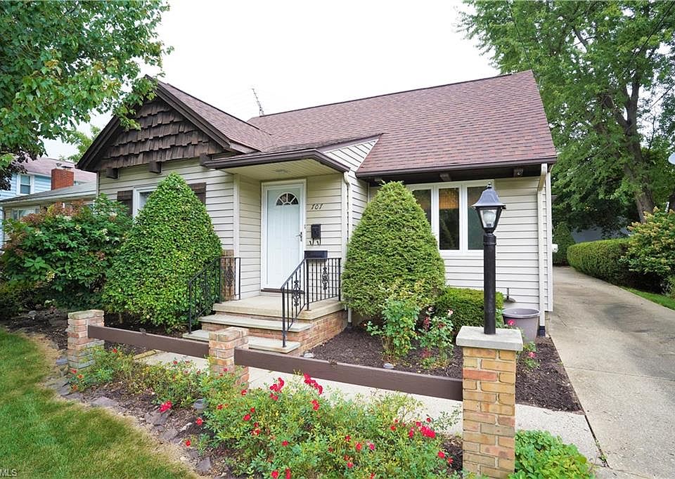 1st image of 707 Rudolph Ave