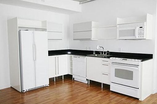 5th image of 6 SE 1st Ave
