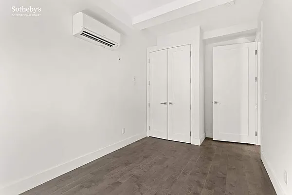 Rented by Sotheby's International Realty | media 11