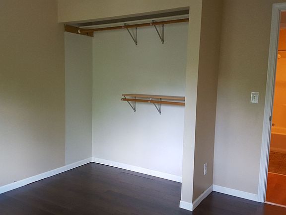 5th image of 1411 21st Ave S APT D