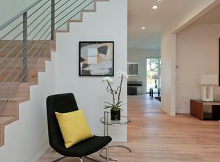 843 Clara Dr, Palo Alto, CA 94303