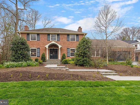 4th image of 9014 Charles Augustine Dr