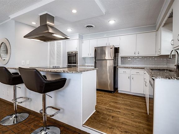5th image of 508 S Georgia St