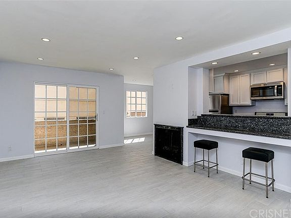 4th image of 5437 Corteen Pl APT 107