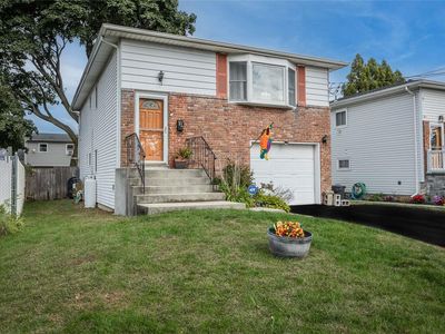 833 Bermuda Road, West Babylon, NY, 11704