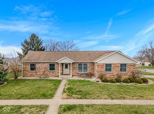 3316 Cox Ln, Columbus, IN 47203