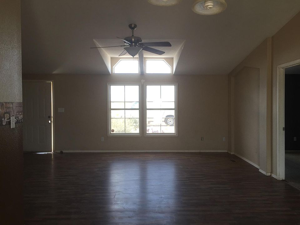 2nd image of 44156 W Peters Rd