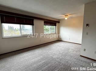 1111 SW Gaines St APT 7, Portland, OR 97239
