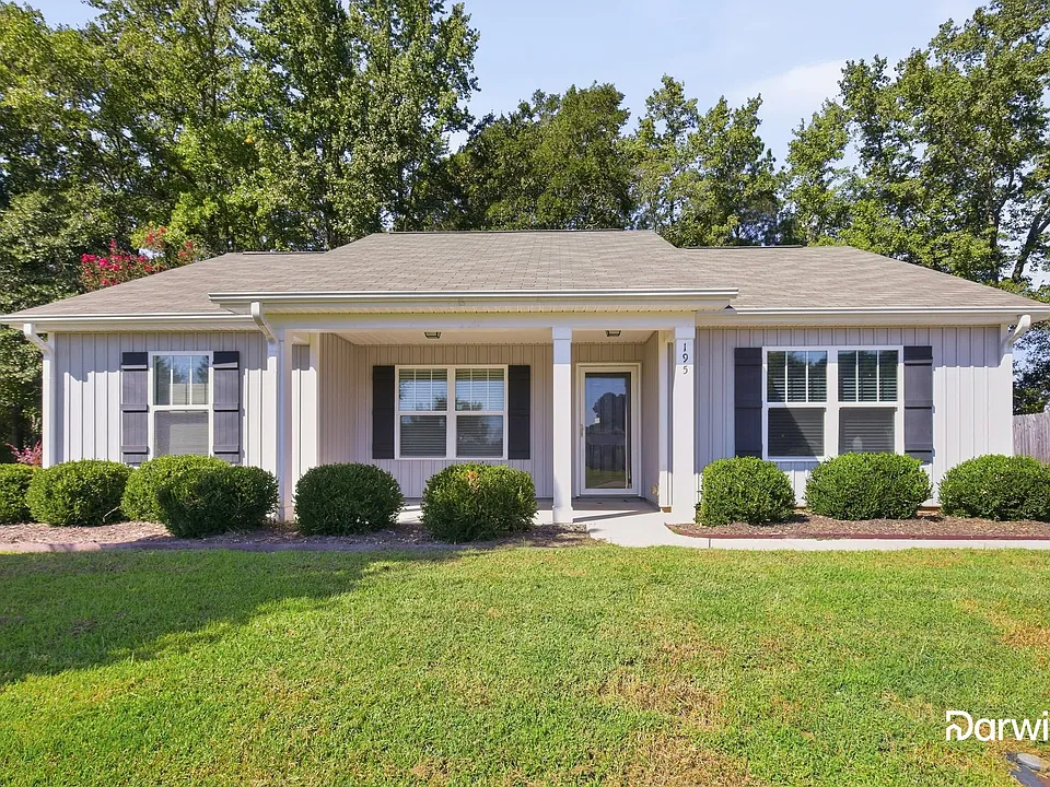 195 Hunter Landing Dr
